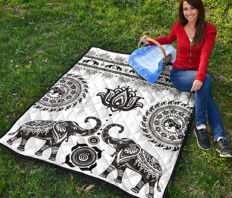 White Mandala Premium Quilt