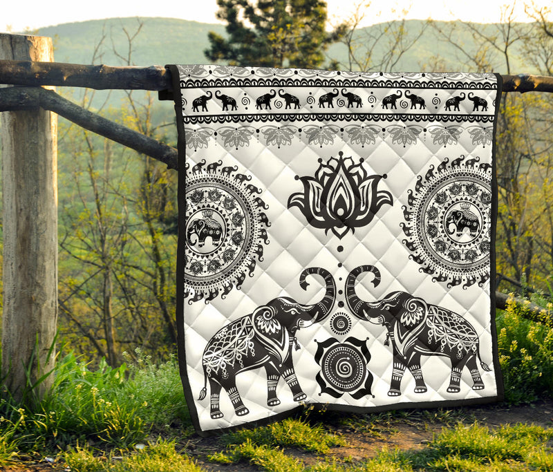 White Mandala Premium Quilt