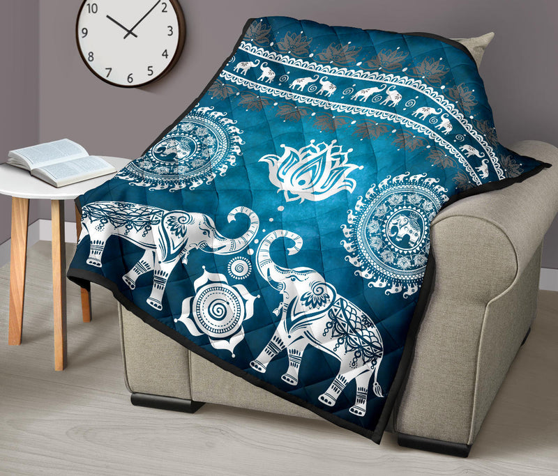 Blue Mandala Premium Quilt